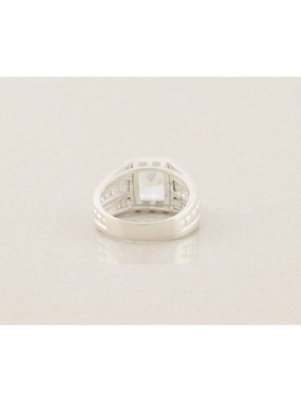 Men's Sterling Silver Bright Cubic Zirconia Ring Size 10 1/2 - Picture 6 of 8
